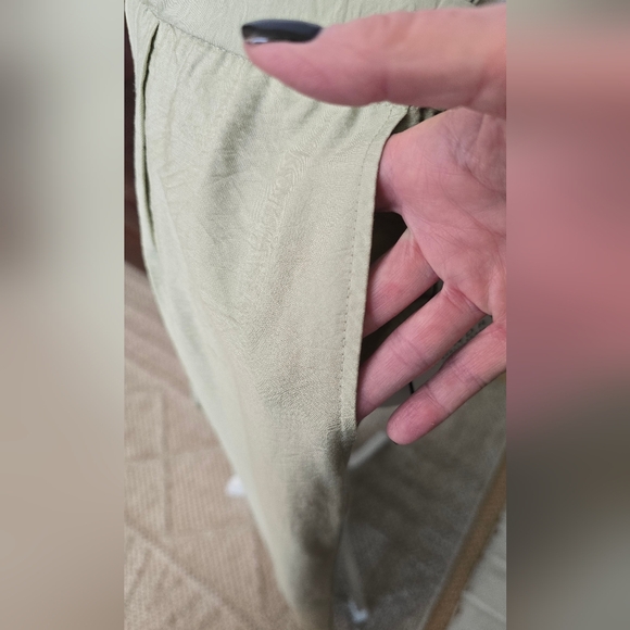 NWT Laundry by Shelli Segal Pants Size Large - Picture 4 of 9